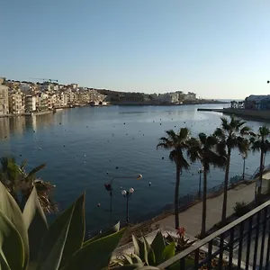 Seafront Akwador Penzion